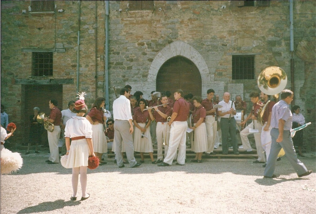 Banda%201988_2.jpg