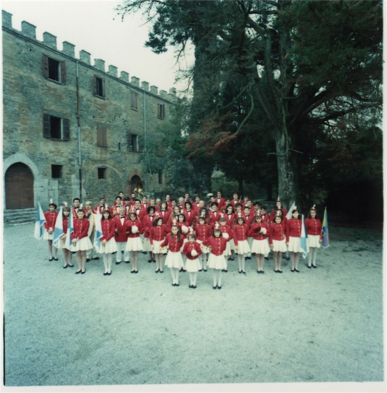 Banda%20e%20Majorettes%20a%20Cibottola%201989.jpg
